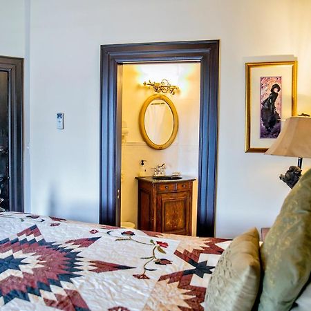 ホテル Puddicombe House New Hamburg エクステリア 写真