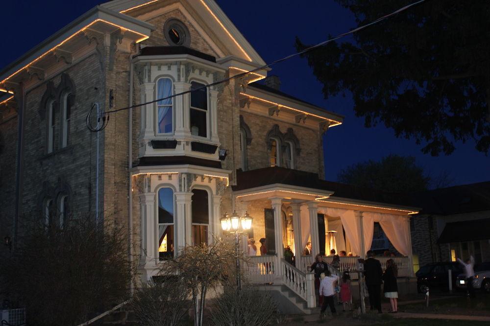 ホテル Puddicombe House New Hamburg エクステリア 写真